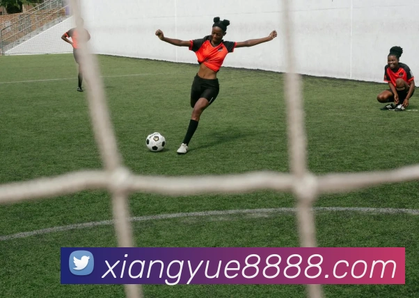 吴冠希的篮球之路从青涩少年到CBA明星的成长故事与奋斗历程